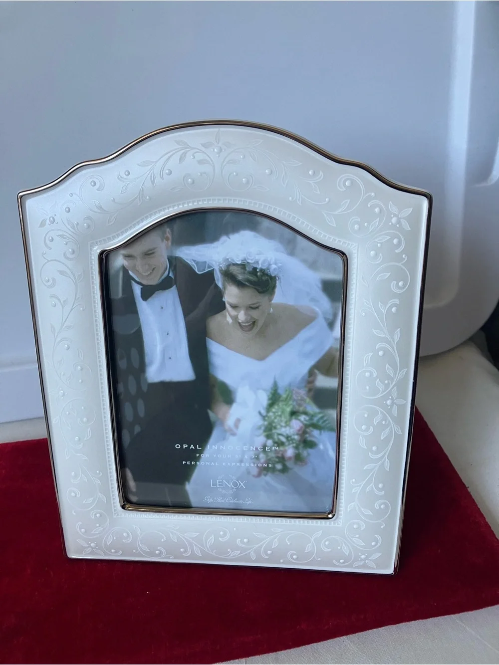 Lenox Wedding Photo Picture Frame Opal Innocence 5”x7” Platinum Trim NEW.